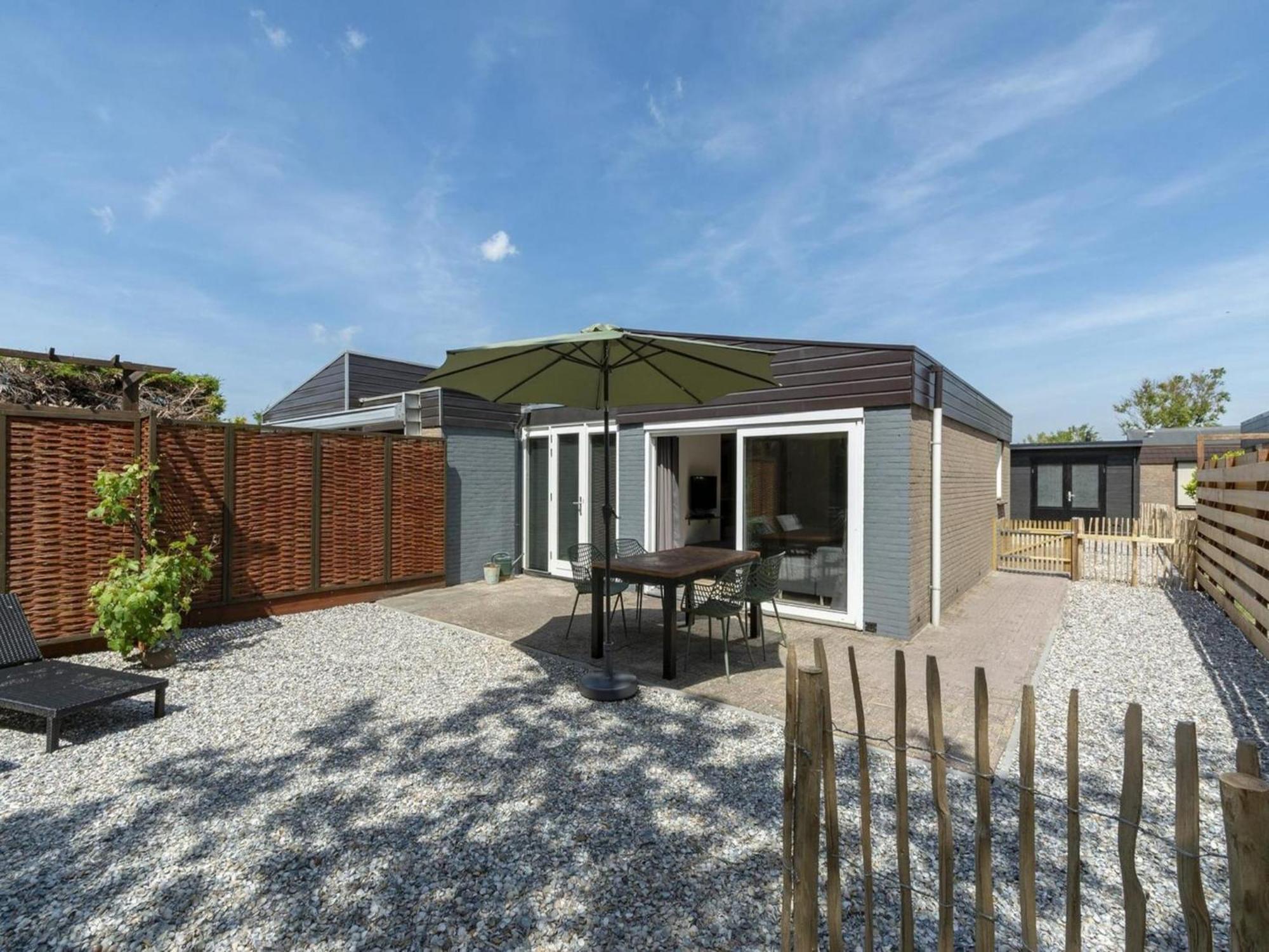 Luxurious Furnished Bungalow With Terrace Callantsoog Kültér fotó